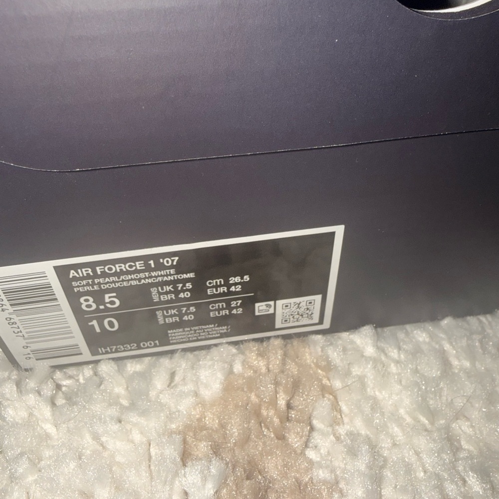 Nike Air Force 1 ‘07 LV8 Low in Hydrangeas Patent and White Women’s 10 NIB - Picture 12 of 13